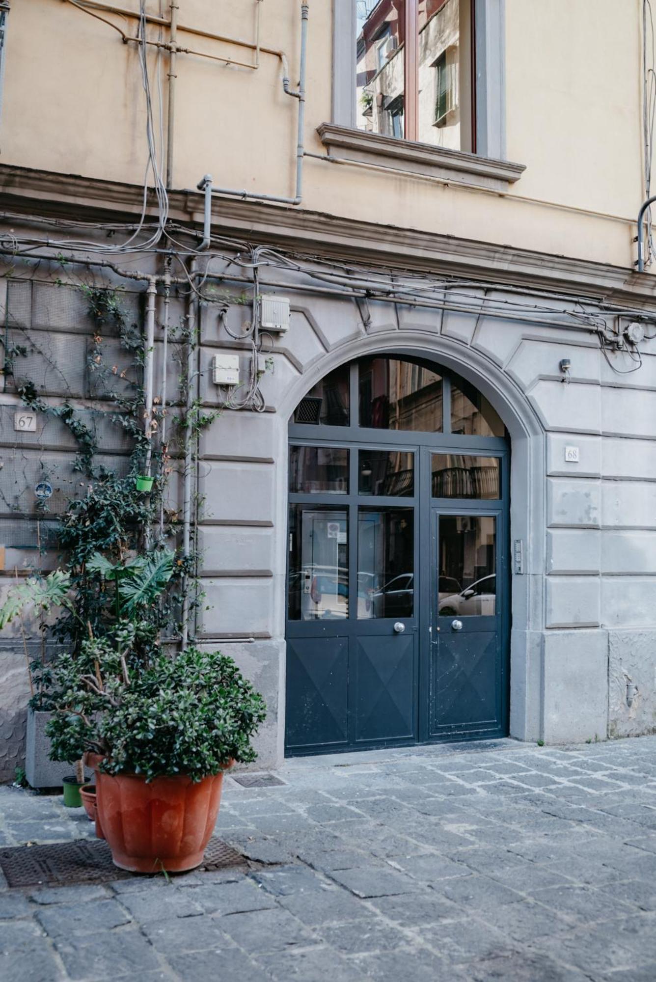 La Casa Dell' Avvocato - Centro Nápoles Exterior foto
